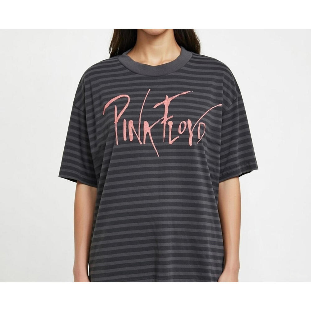 Pink Floyd, XL, Navy Gray Striped, Graphic Short Sleeve T-Shirt